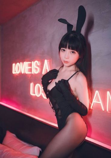 恐怖游泳馆免费观看完整版_1080超清免费观看
