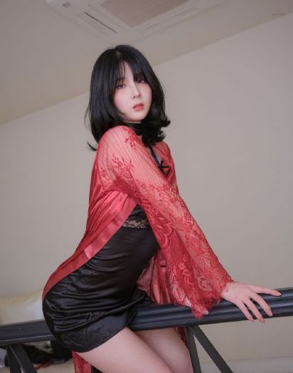 偷窥孔_国产剧免费播放