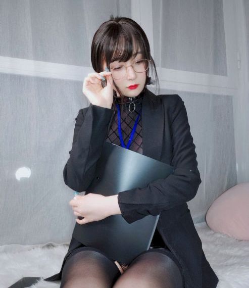 霹雳女王蜂_720神马在线观看