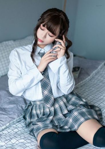 女教师在线看_日韩成人在线