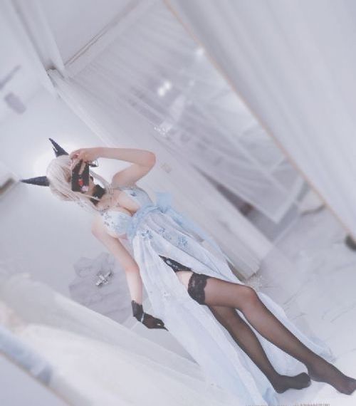四虎精品免费永久免费视频_十万网红美女美酱