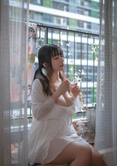 1975意大利美丽教师_超清高清完整版