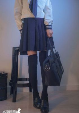 同学的母亲_在线视频免费观看