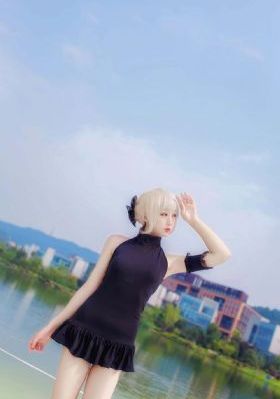 香槟早餐 1981美国版_DVDHD高清在线观看